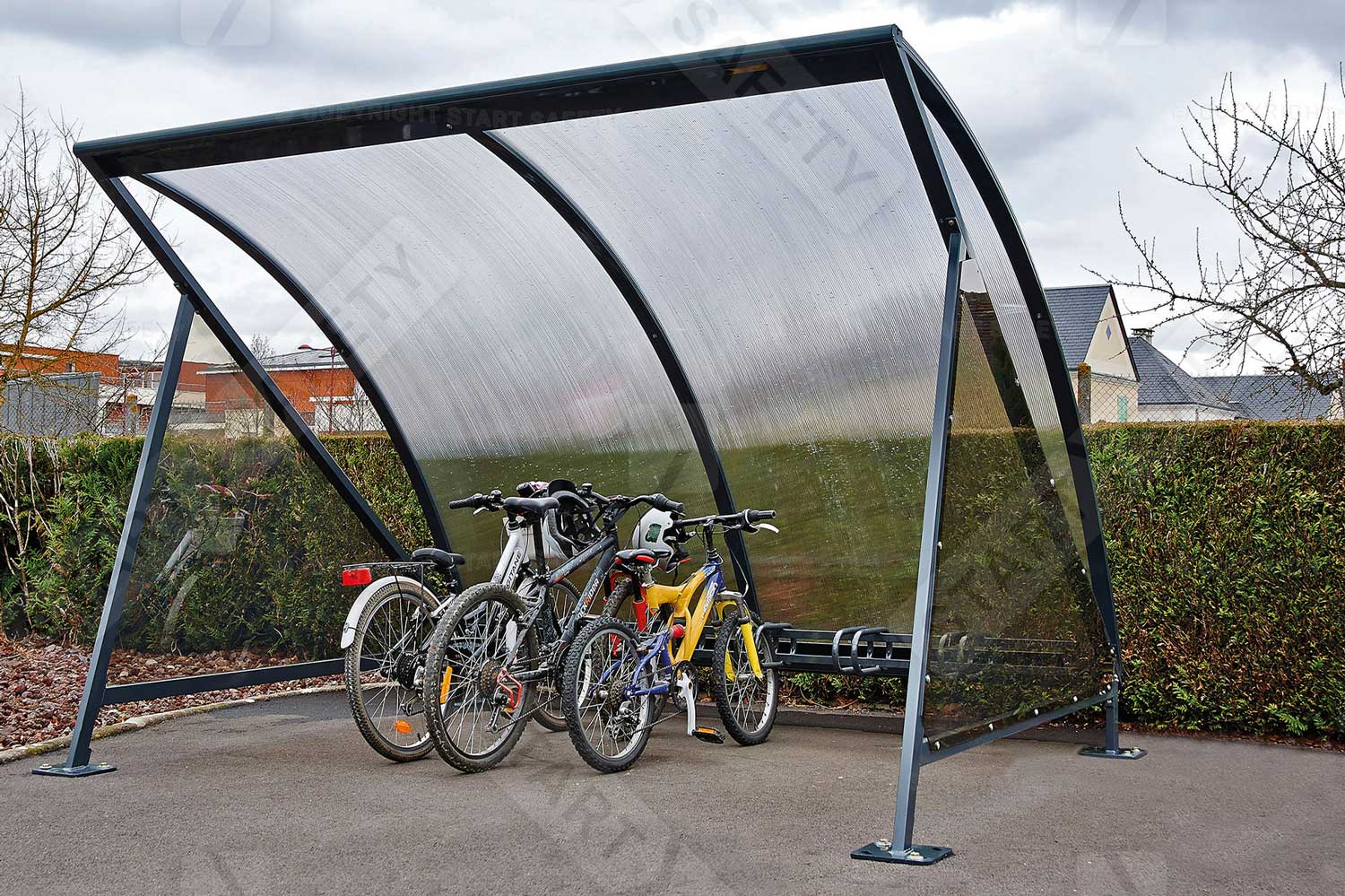 Moonshape bike shelter installed